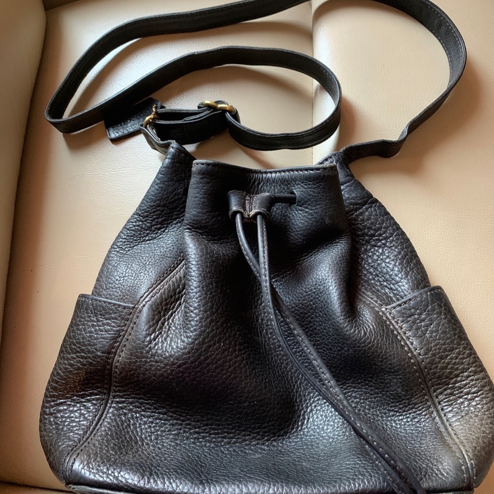 Coach Bucket Purse butter soft leather Vintage Xcellent Condition